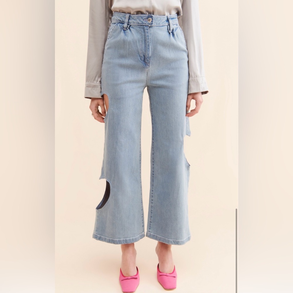 NATIVE YOUTH Light Blue Flare Jeans - XS